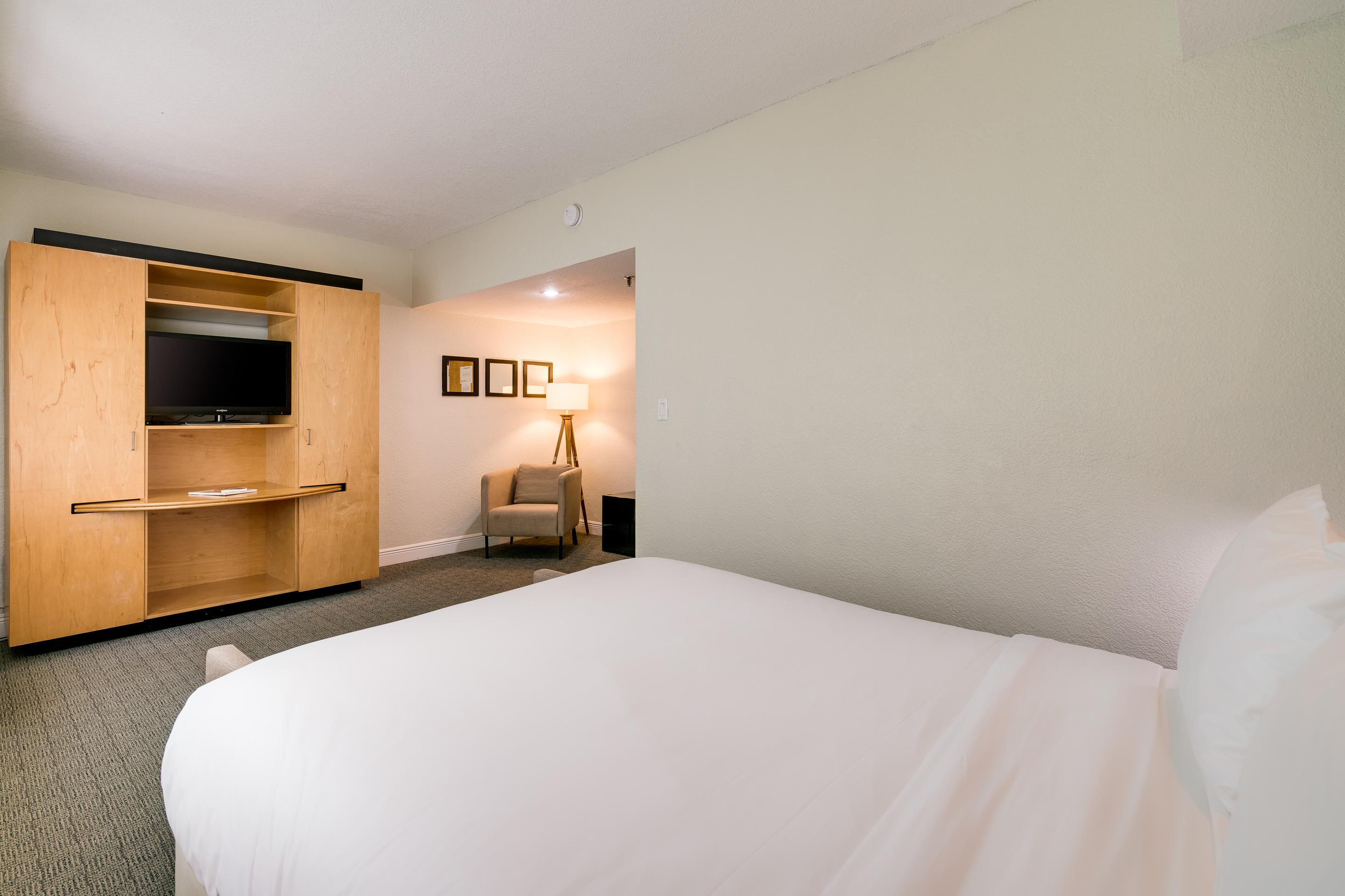 מיאמי ביץ' Crest Hotel Suites מראה חיצוני תמונה