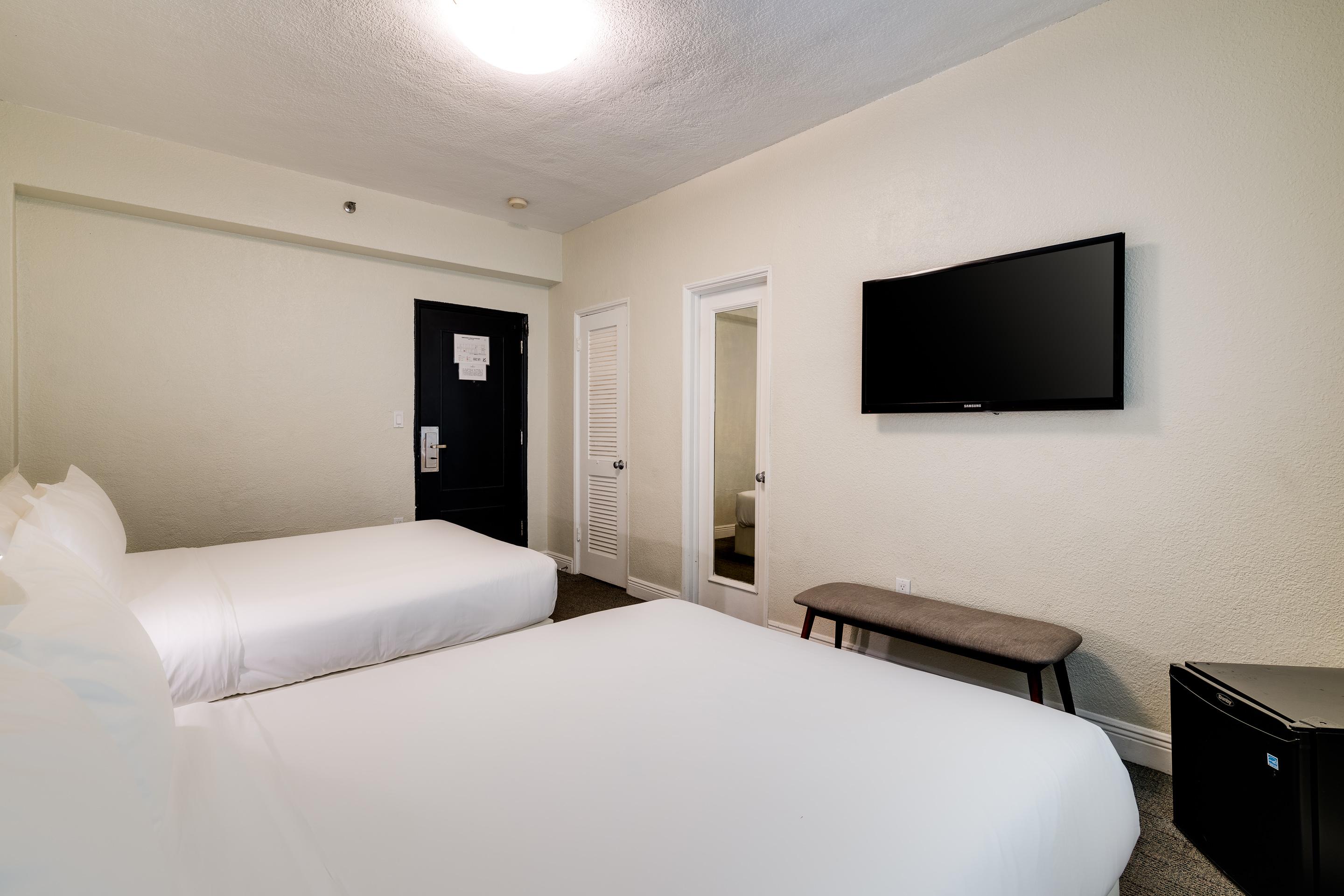 מיאמי ביץ' Crest Hotel Suites מראה חיצוני תמונה