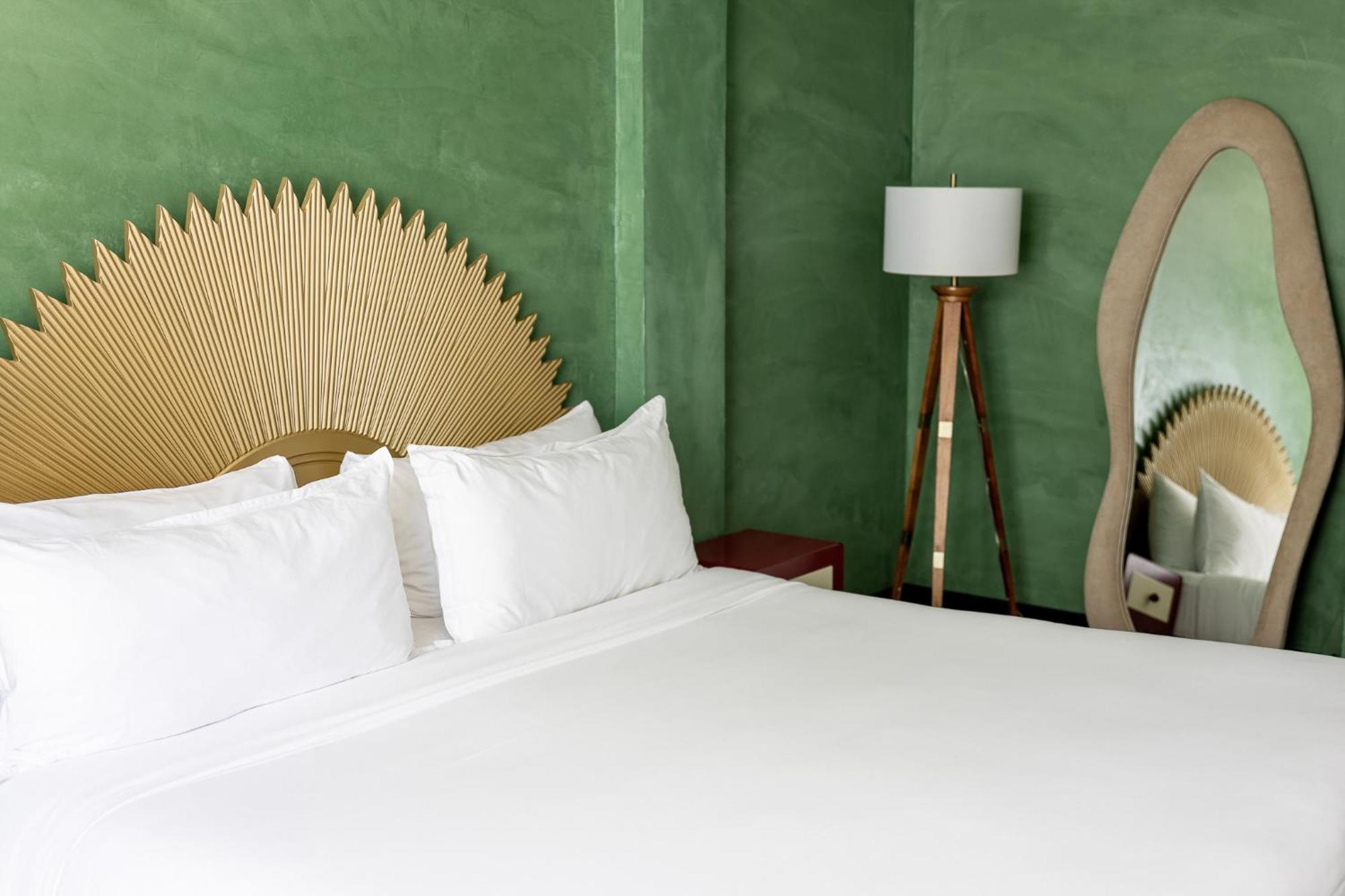 מיאמי ביץ' Crest Hotel Suites מראה חיצוני תמונה