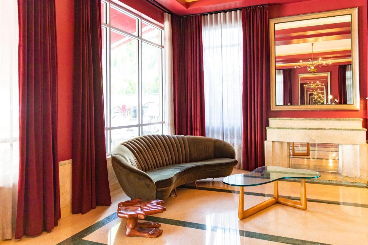 מיאמי ביץ' Crest Hotel Suites מראה חיצוני תמונה